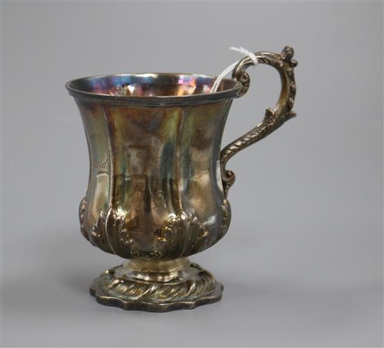 A William IV silver campana shaped christening can, by Thomas James, London, 1831, 6 oz.